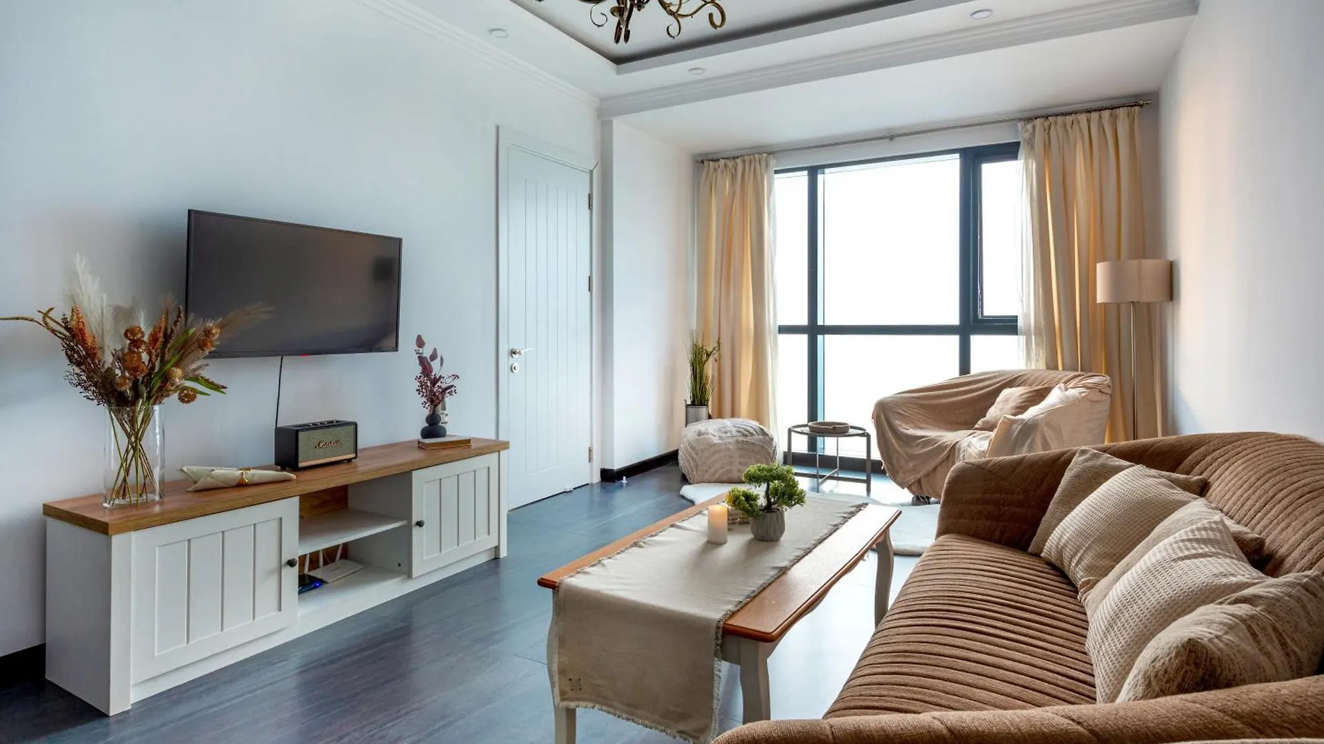 Sea Nirvana - Romantic Apartment With Sea View In Porta Batumi Tower 0*,